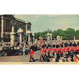 Postcard Changing The Guard At Buckingham Palace White Border Posted 1917-1929