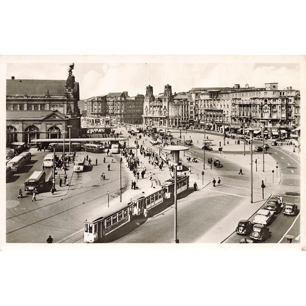 Postcard Franfurt a.M. Am Hauptbahnhof Vintage RPPC Unposted